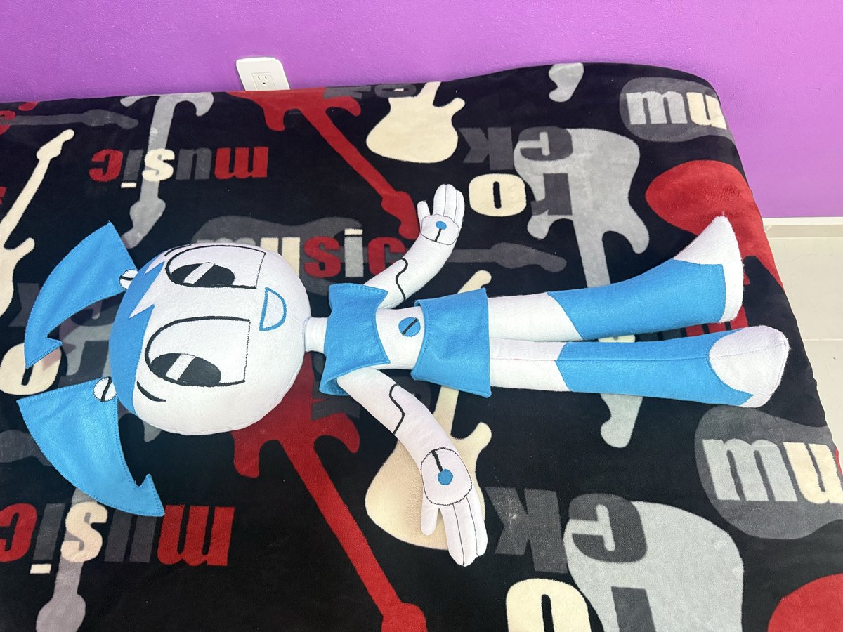 Tecno Xploid tweet media