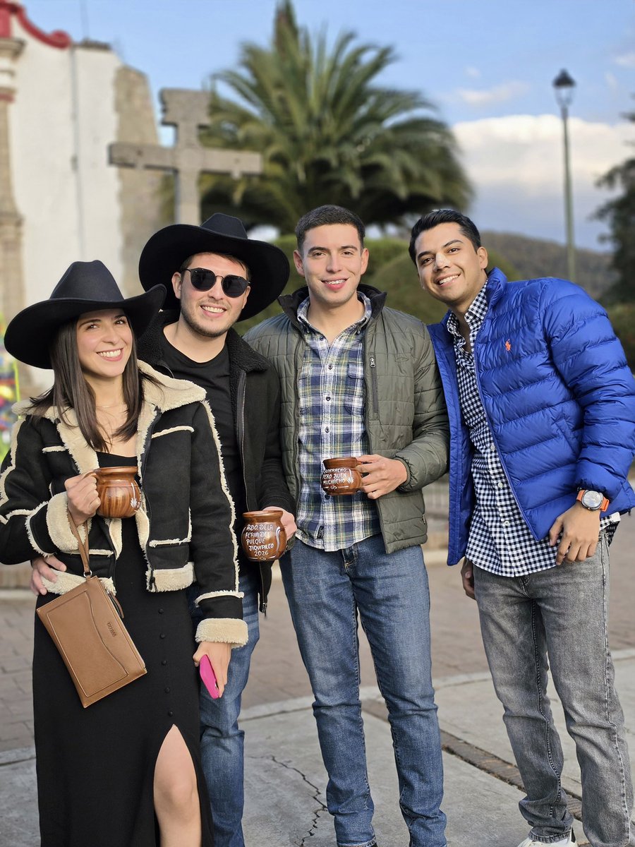 DanielaVG_01's tweet photo. 🤠🤠 https://t.co/njse6FLIC6