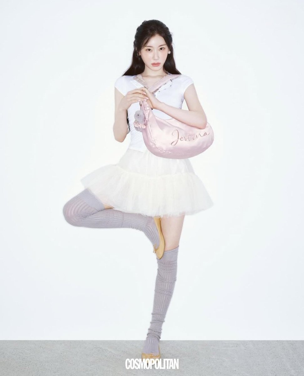 ITZY BASE tweet media