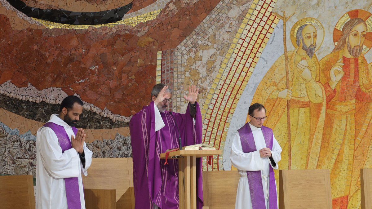 Friar Emma tweet media