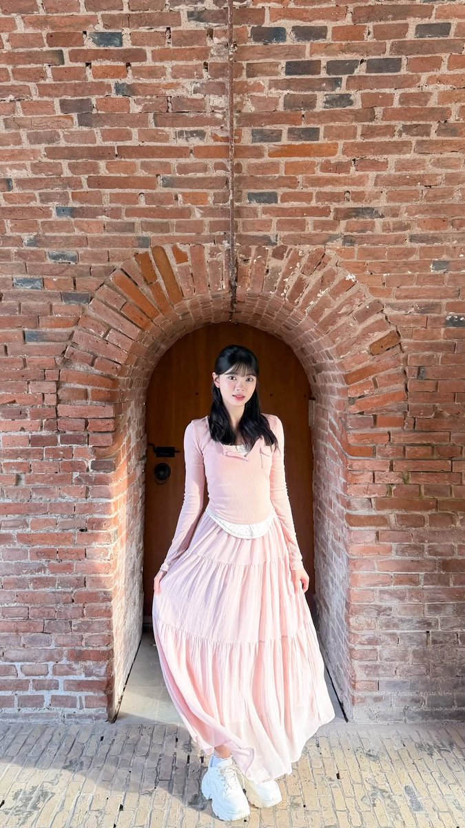 Symfiony's tweet photo. Manusia tercantik se Benteng Van den Bosch 😍✨ https://t.co/t8i6hZ6iRF