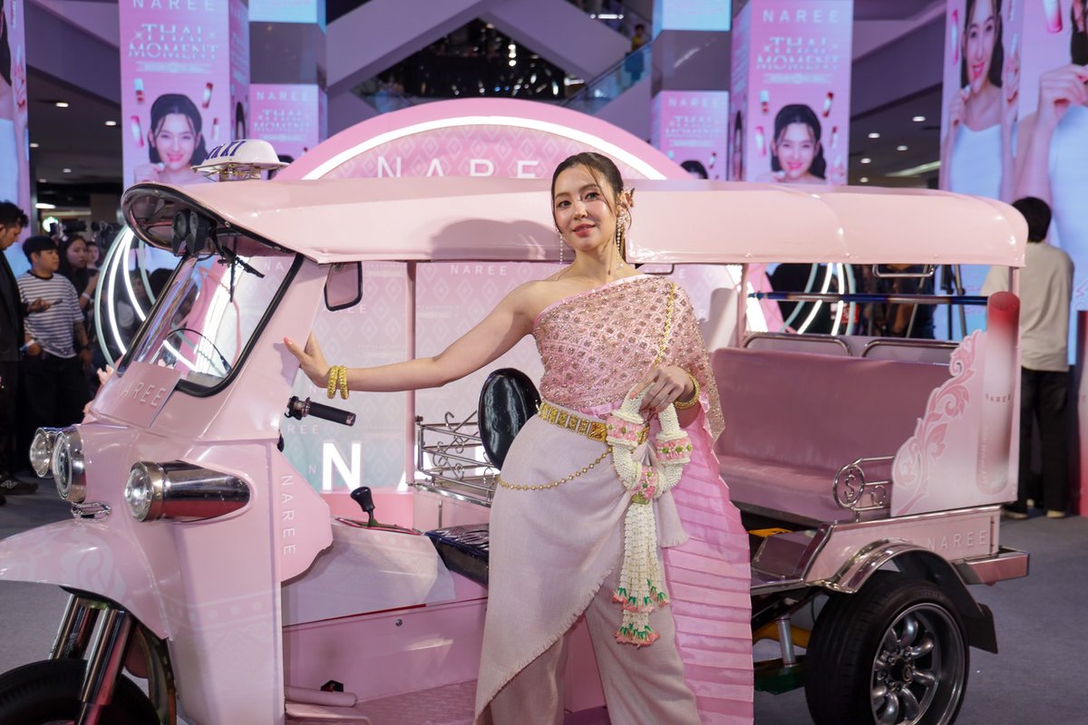 SuperStarNews tweet media