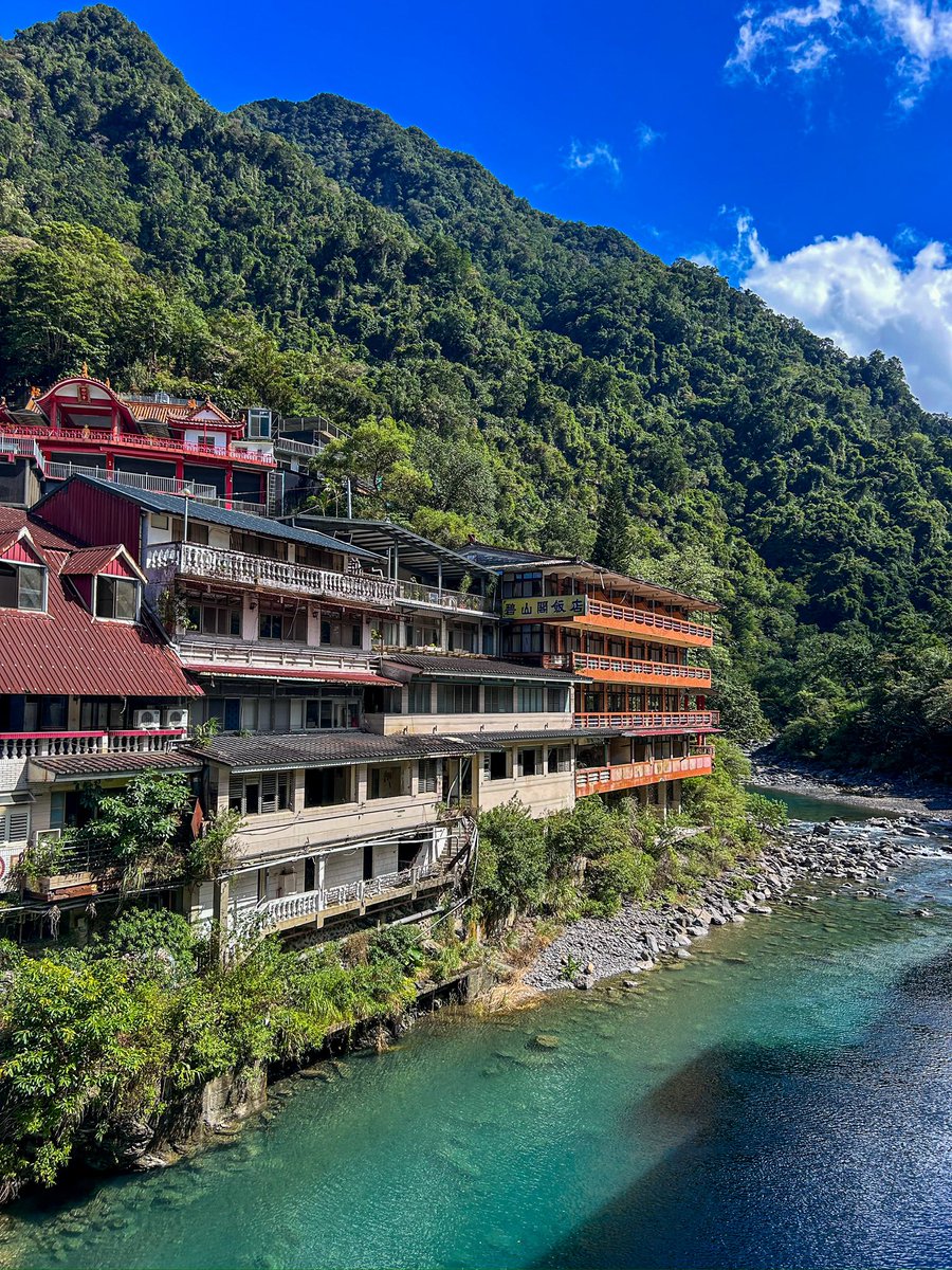 Globe Tucker tweet media