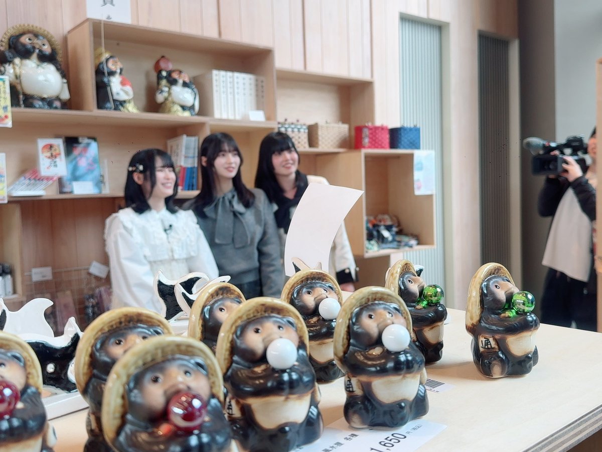 Serenade tweet media