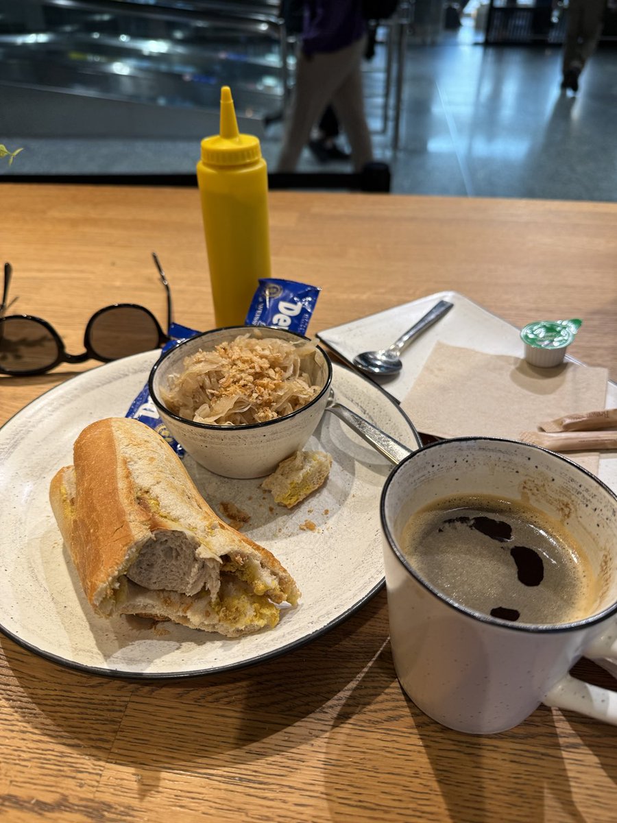 Rob Schneider 🇺🇸 tweet media