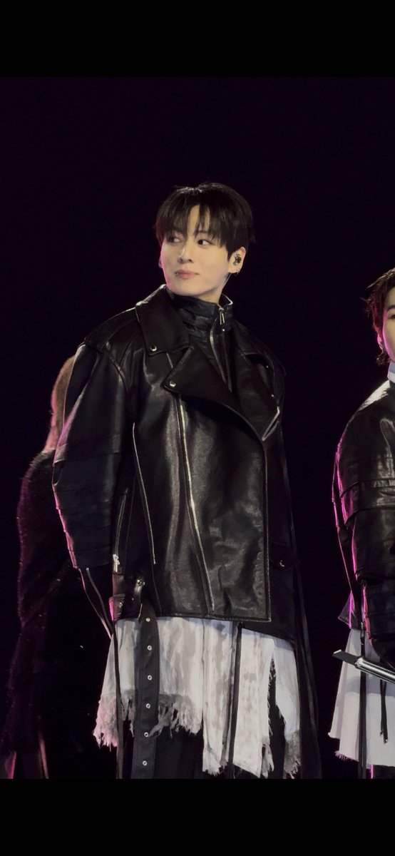 𝑲𝑶𝑶𝑲_𝑪𝒊𝒓𝒄𝒍𝒆🐰 tweet media