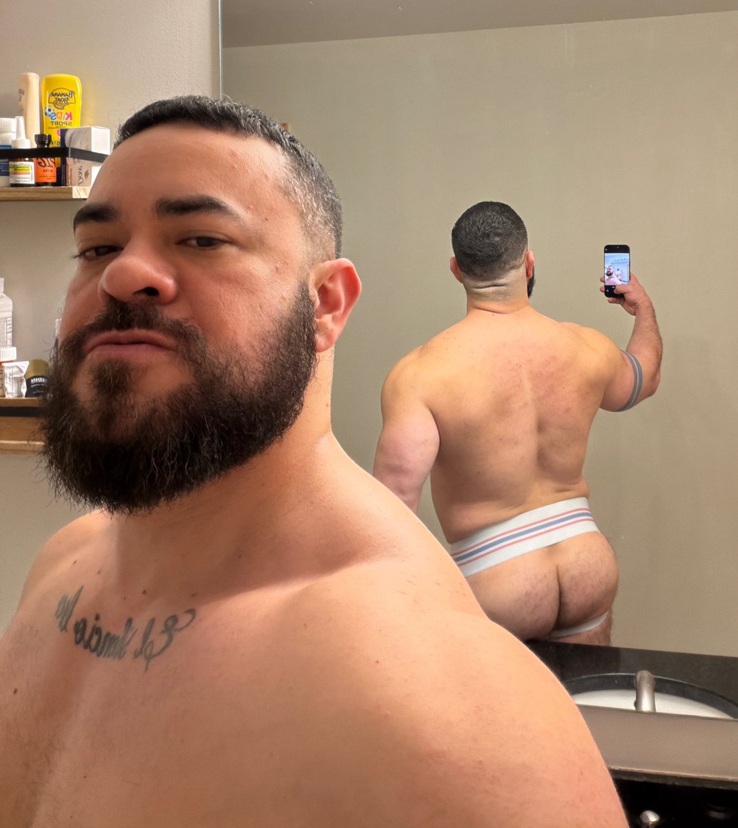 SlaveTor tweet media