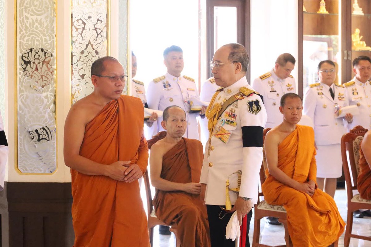 สลิ่มปกป้อง​สถาบัน​🇹🇭👑 tweet media