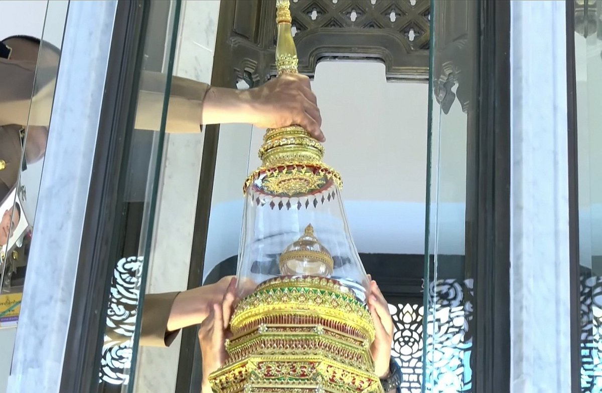 สลิ่มปกป้อง​สถาบัน​🇹🇭👑 tweet media