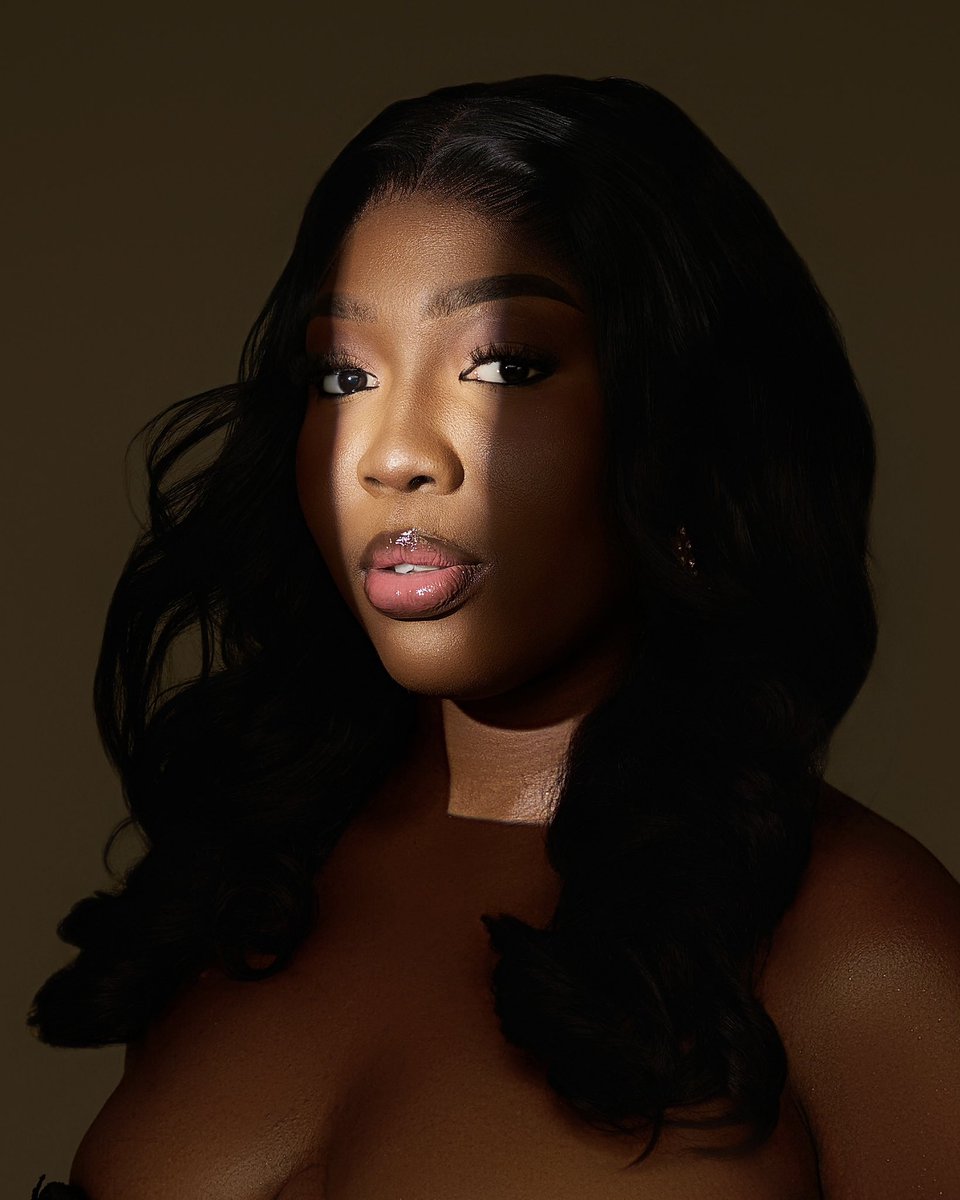 Roy Ayomide Studios tweet media