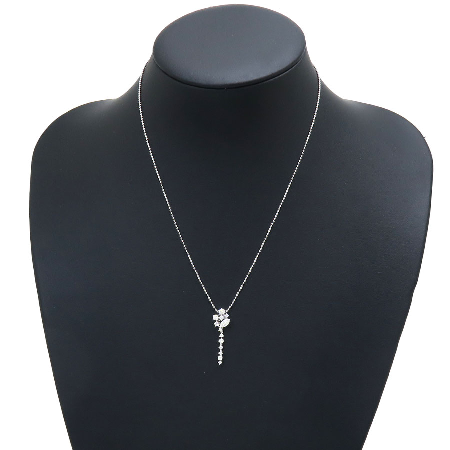 タサキ、ダイヤネックレスのご紹介です。
Introducing a diamond necklace from TASAKI.

色味の違うダイヤの組み合わせが素敵ですね。
The combination of diamonds with different colors is lovely.

sanoya.co.jp/ec/products/de…

Welcome to SANOYA.
Duty Free Discount Coupon!
Please use the