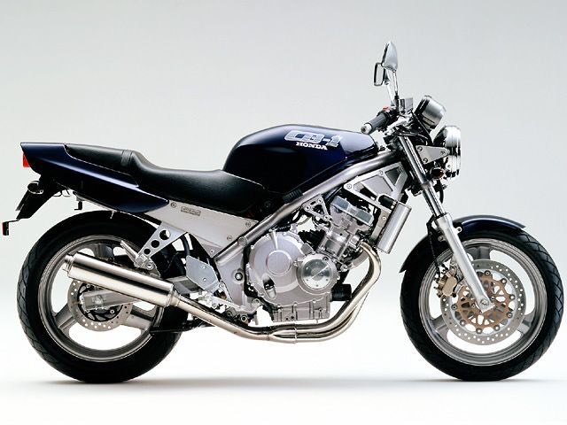 naoto_ide's tweet photo. CB-1、また乗ってみたいかも
#ホンダ #honda #cb400sf https://t.co/NrrJqitVvP