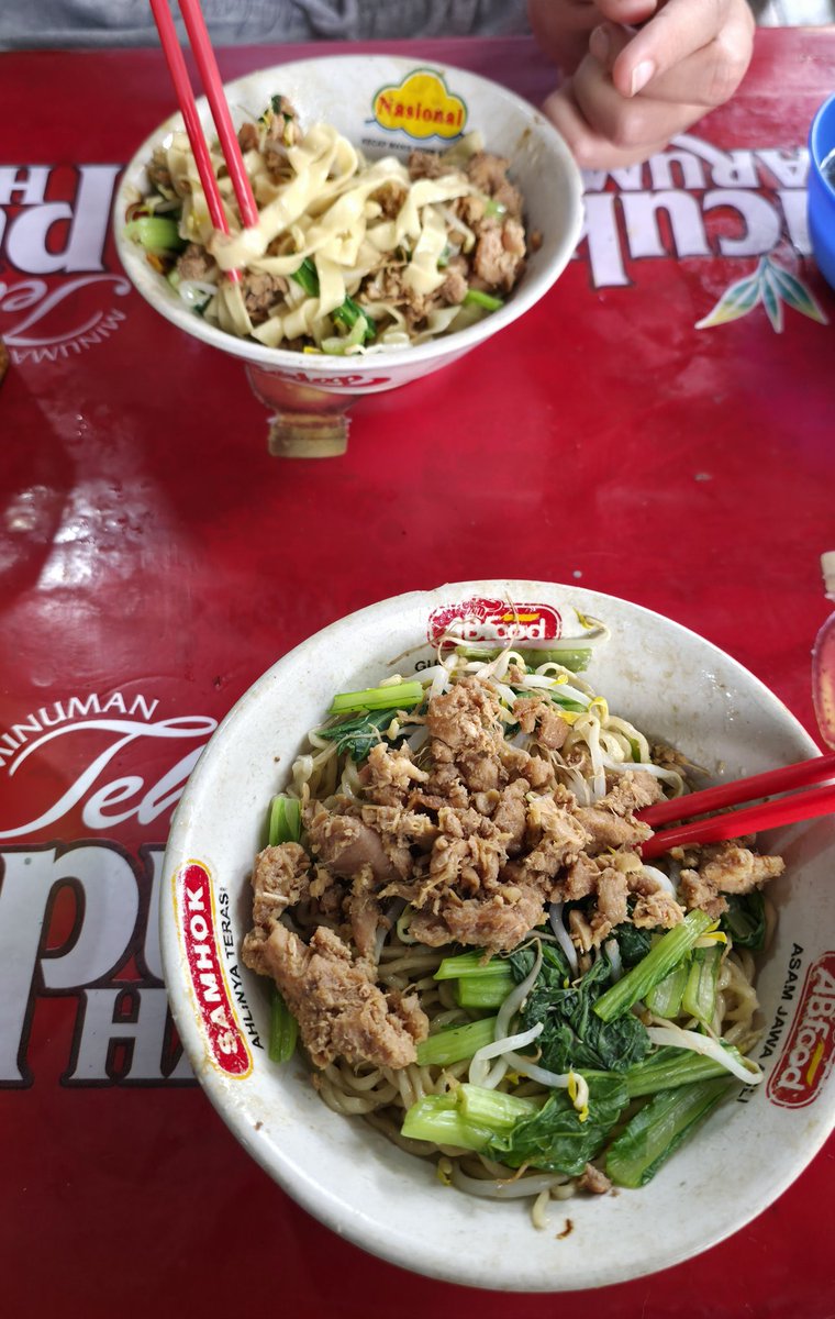 𝓜𝓻. 𝓩𝓮𝓻𝓸 𝓕𝓾𝓬𝓴𝓼 tweet media