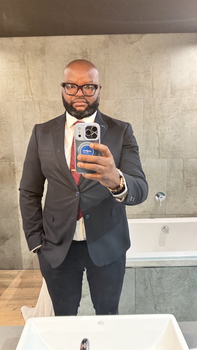 Muna Given Mudenda #veep tweet media