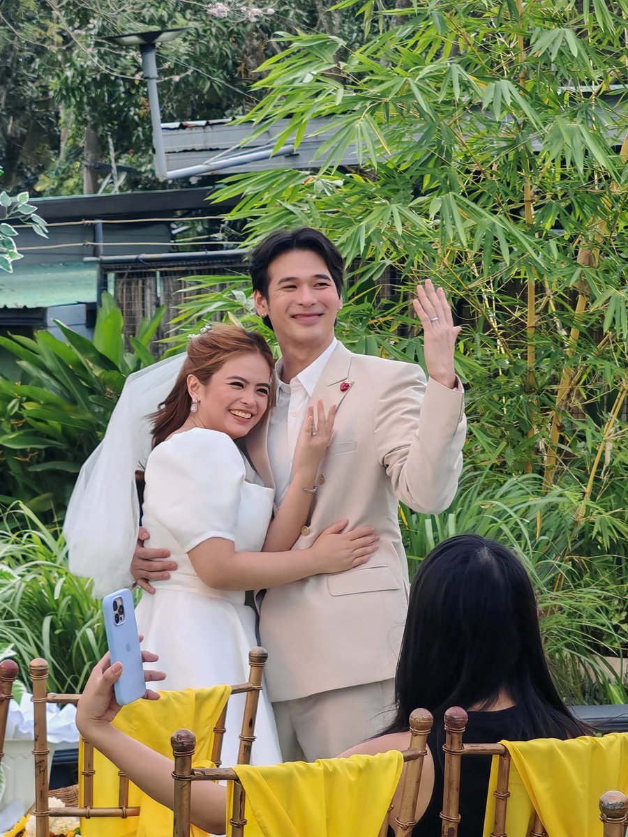 golden ⋆˚࿔🍵 tweet media