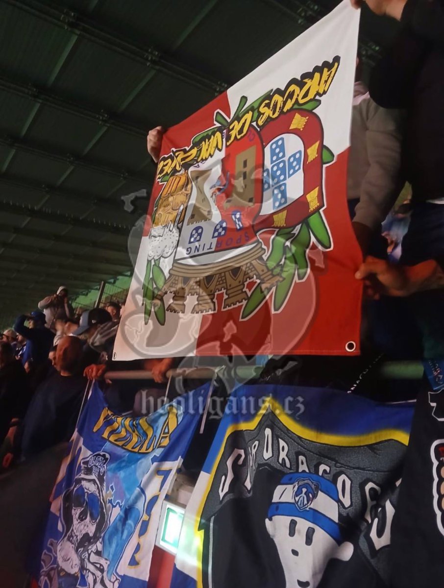 hooliganscz1999's tweet photo. 22.03.2026🇵🇹SC Braga - FC Porto, Ultras Porto with stolen flag ultras Braga, click here for more: https://t.co/HXaYiFunNf

All in one place. Tap to download.
🔗 https://t.co/FXnrFRp1rX https://t.co/dkWqDlF9D7