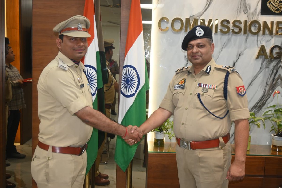 POLICE COMMISSIONERATE AGRA tweet media