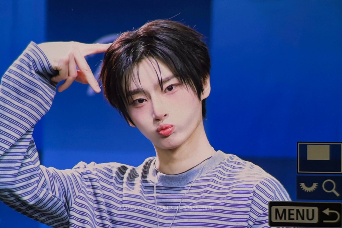 𝐂𝐎𝐃𝐄𝟏𝟏𝟗 tweet media