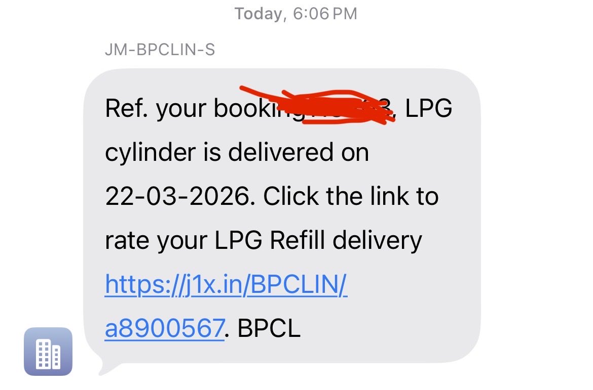 Rangaraodesai's tweet photo. @BPCLimited
@BPCL_LPG @myBPCL 

what’s happening??

Booked my LPG refill, Paid for it, got “out for delivery” msg after a week, then “delivered” alert 2 days later. Still no cylinder at home! Disappointing service. Request immediate delivery.
Someone sold in black market? https://t.co/nhN6PJWAiO