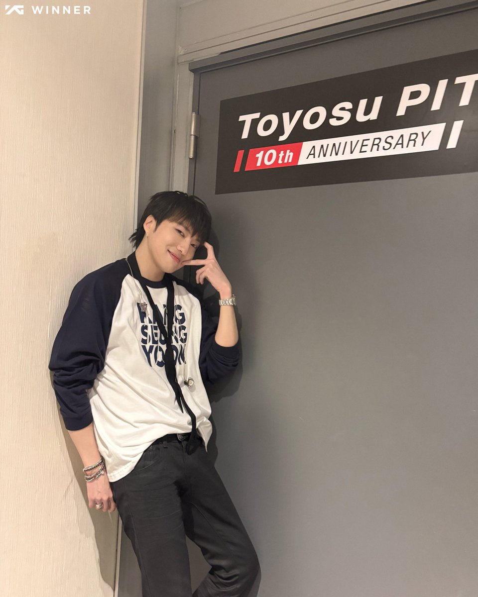 【#KANGSEUNGYOON】

𝟮𝟬𝟮𝟱-𝟮𝟲 𝗞𝗔𝗡𝗚 𝗦𝗘𝗨𝗡𝗚 𝗬𝗢𝗢𝗡 : 𝗣𝗔𝗦𝗦𝗔𝗚𝗘 #𝟮 𝗖𝗢𝗡𝗖𝗘𝗥𝗧 𝗧𝗢𝗨𝗥 𝗜𝗡 𝗝𝗔𝗣𝗔𝗡

┈┈┈┈┈┈┈ ⁺ ⟡
MEMORIES PHOTO #3
₊ ⊹・┈┈┈┈┈┈

#WINNER #위너 #ウィナー 
#강승윤 #カンスンユン #YOON <a href="/official_yoon_/">official_yoon_</a> 
#PASSAGE2_CONCERT_TOUR