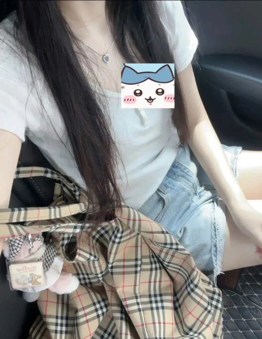 湖南字母墙 tweet media