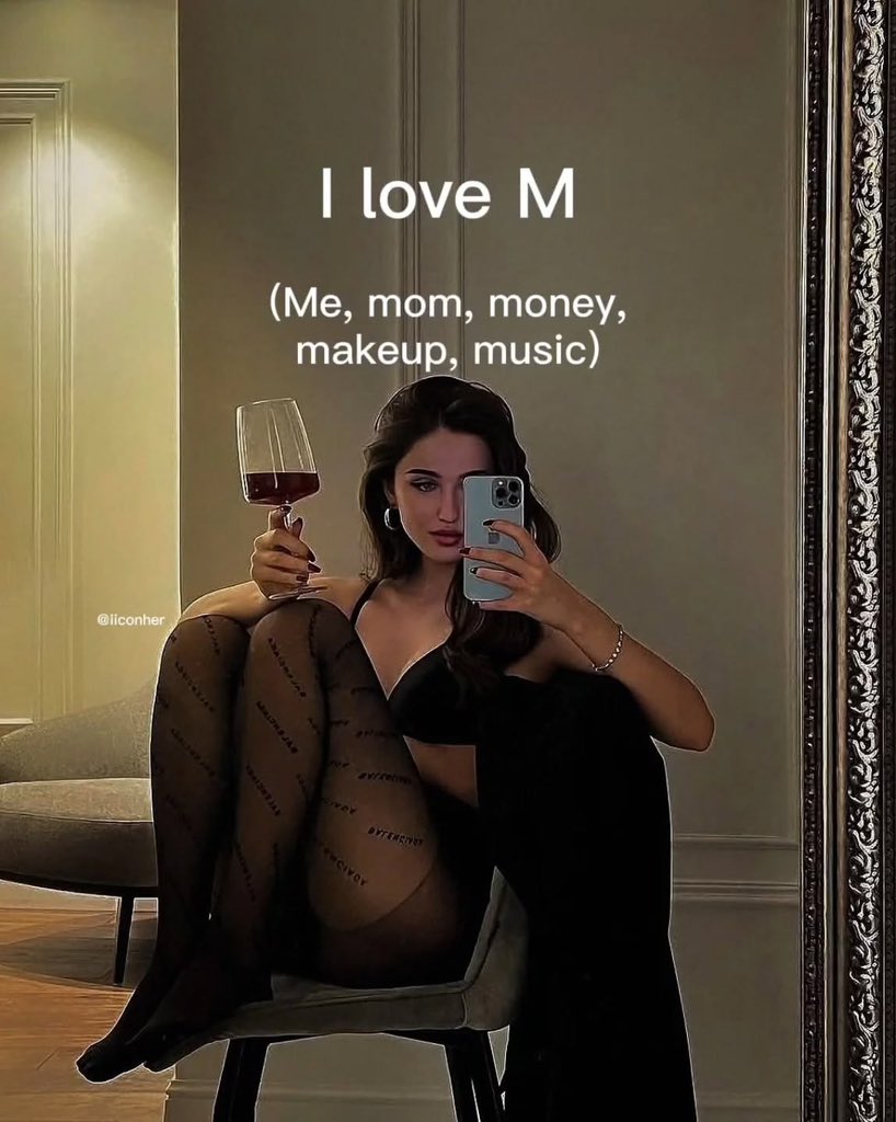 girlsay. tweet media