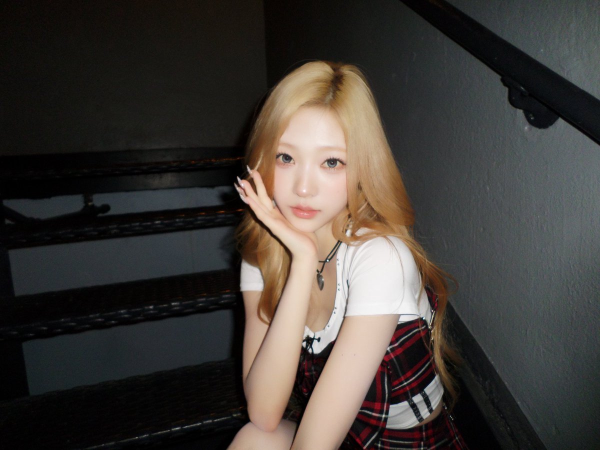 비니.. tweet media