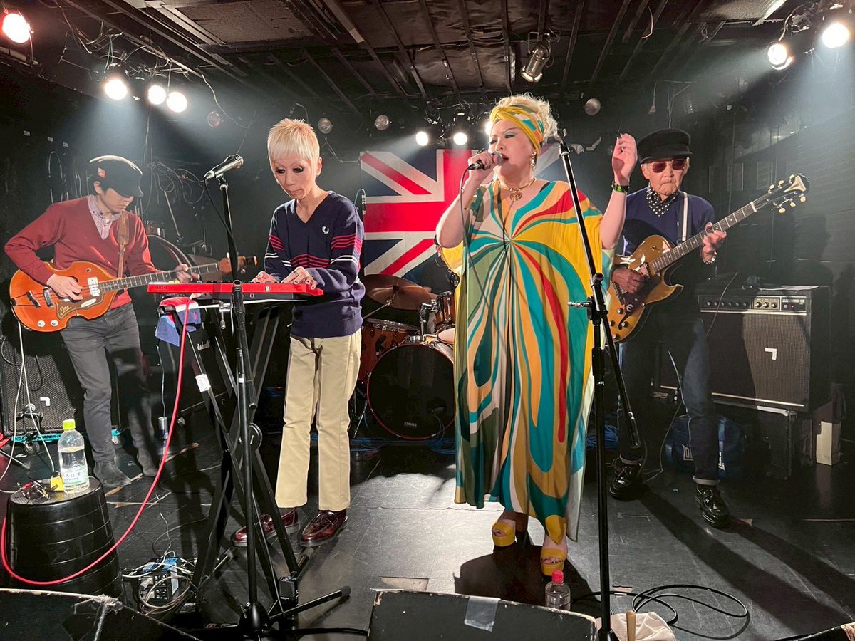 lemonsing's tweet photo. 名古屋でお会い出来た皆様ありがとうご竿ました！！
名古屋で歌わせてくれたGENO LONDONもありがとうご竿ます💛✨ https://t.co/Ry2UyS34xr