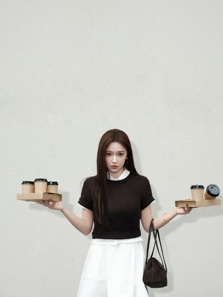 Cheng Xiao Daily tweet media