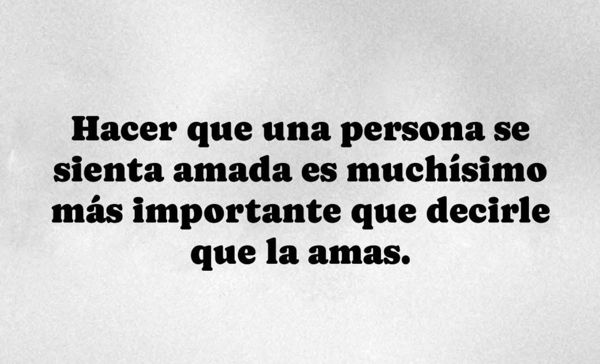 la tia tisha tweet media