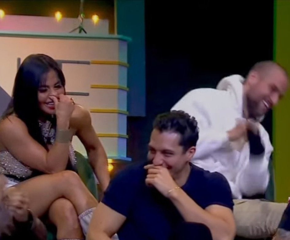 A qué hora decimos que llegó la ambulancia cómo la temporadas pasadas? 😂😂😂 #LCDLF6