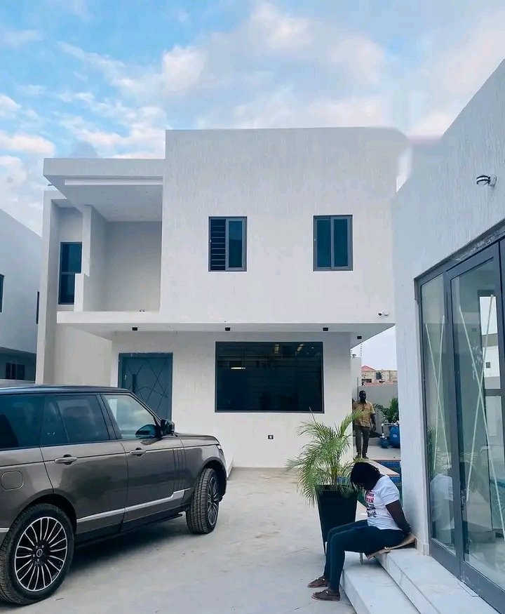 ARCHITECT HENRY C tweet media