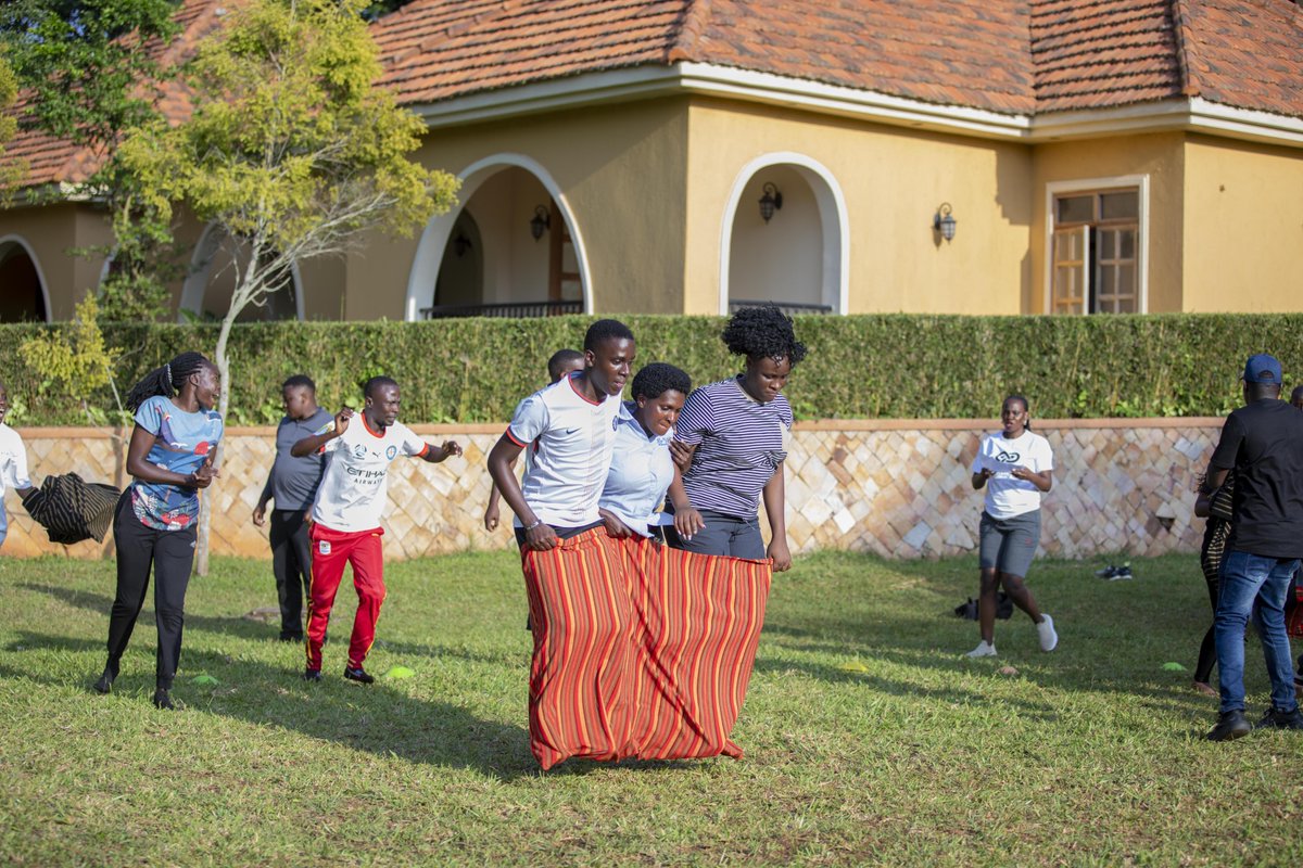 Everything Teams tweet media