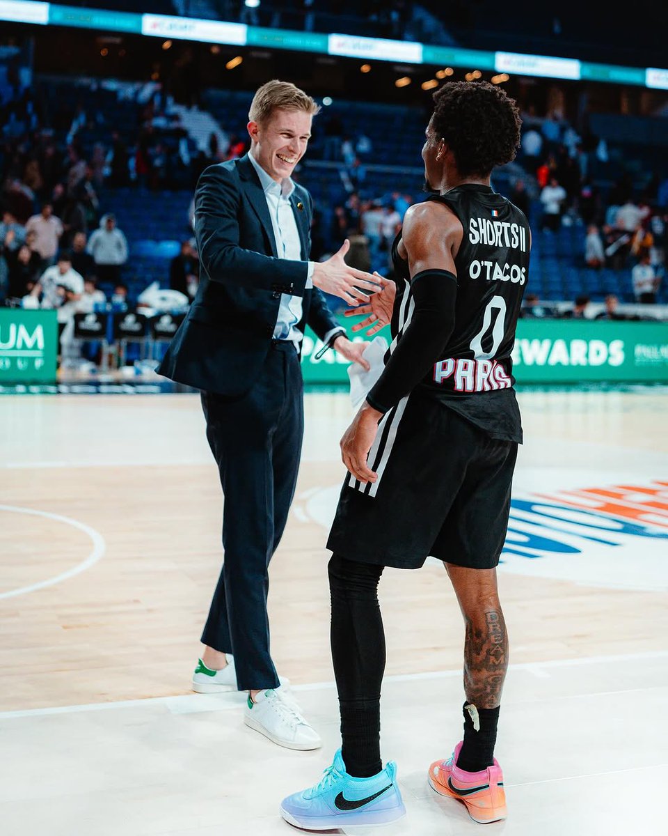 Sergio Llebrés tweet media