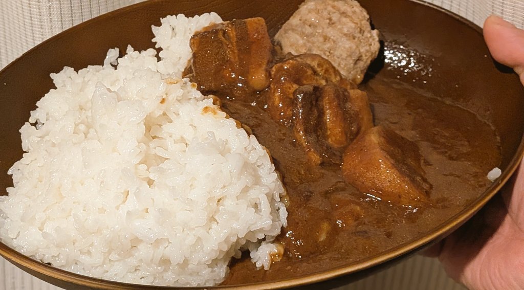 もぶた tweet media