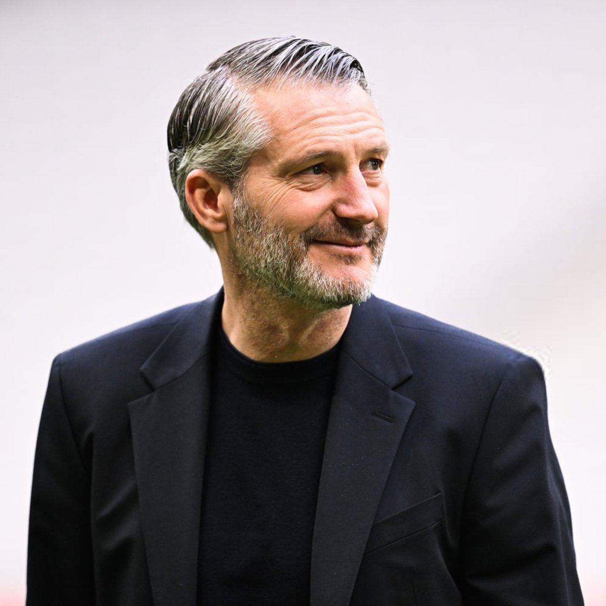 Vibes Foot tweet media