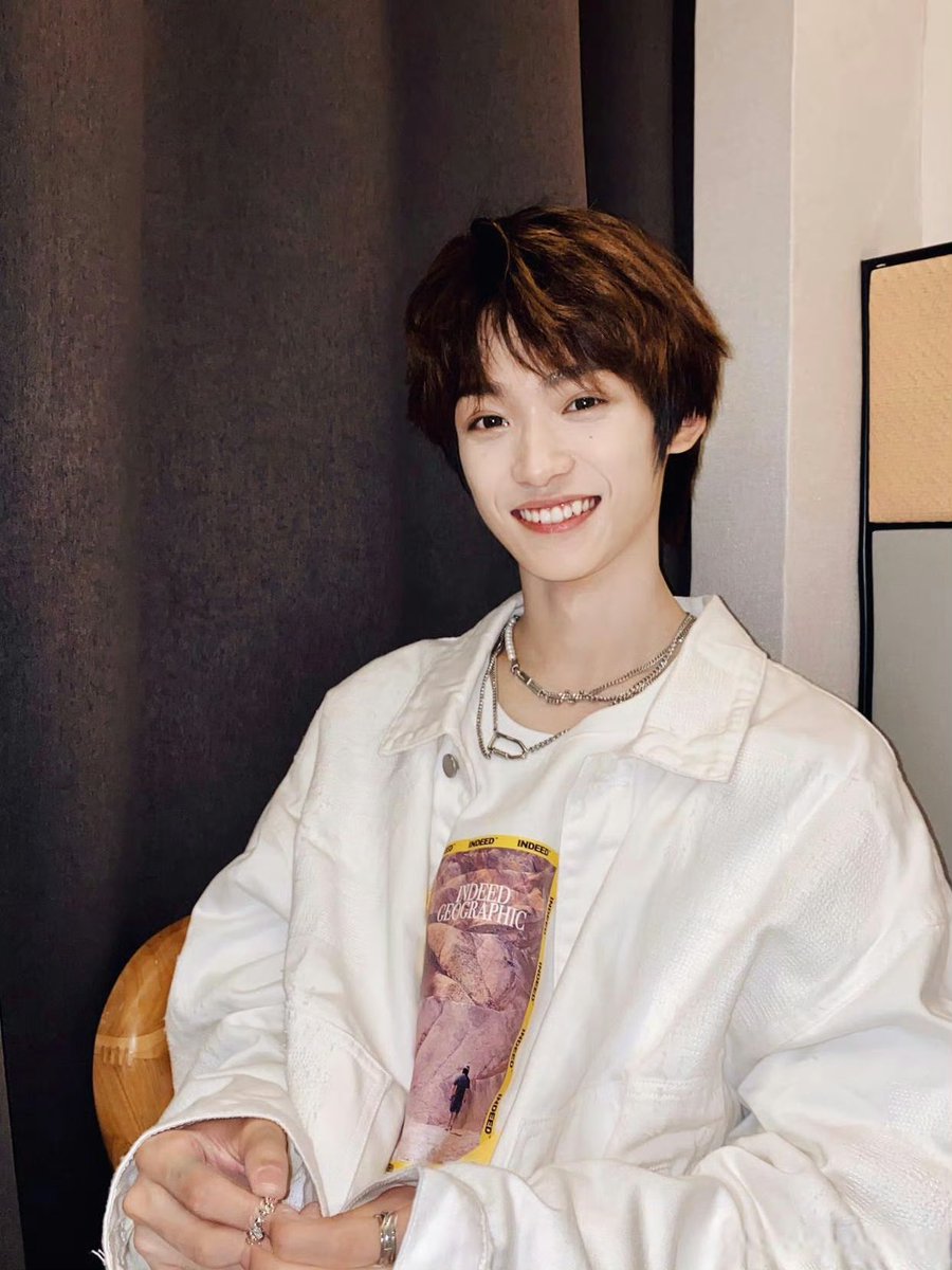 Daily Ziyu 🔮 tweet media