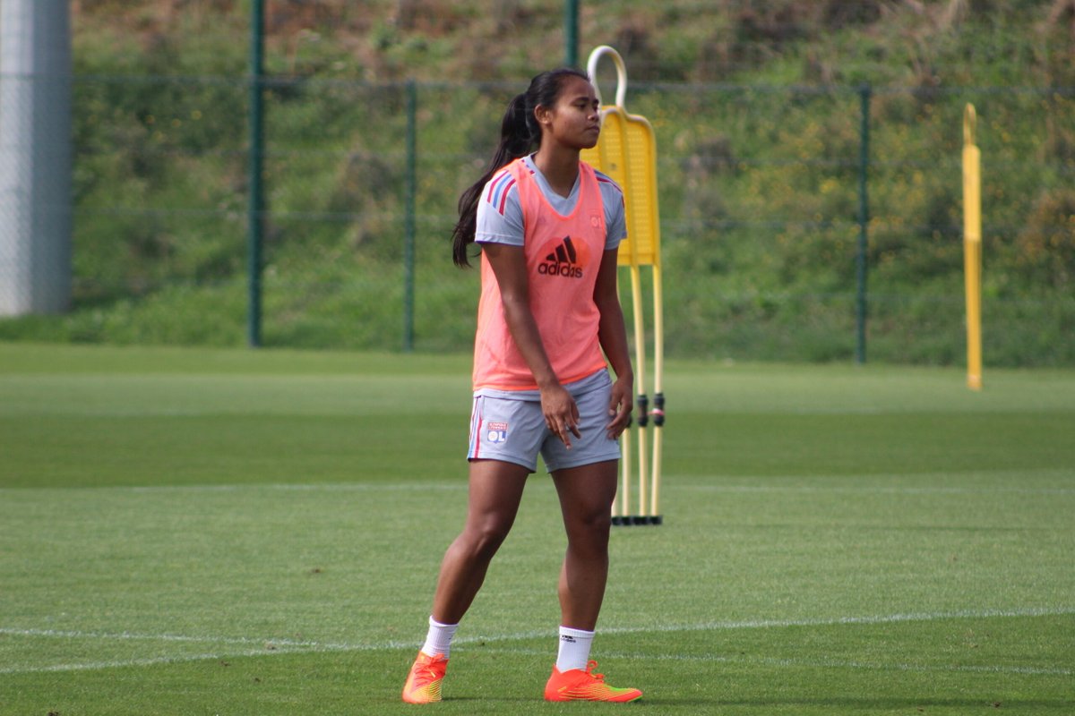 Fenottes tweet media