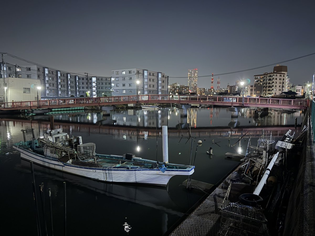 オナイタ tweet media