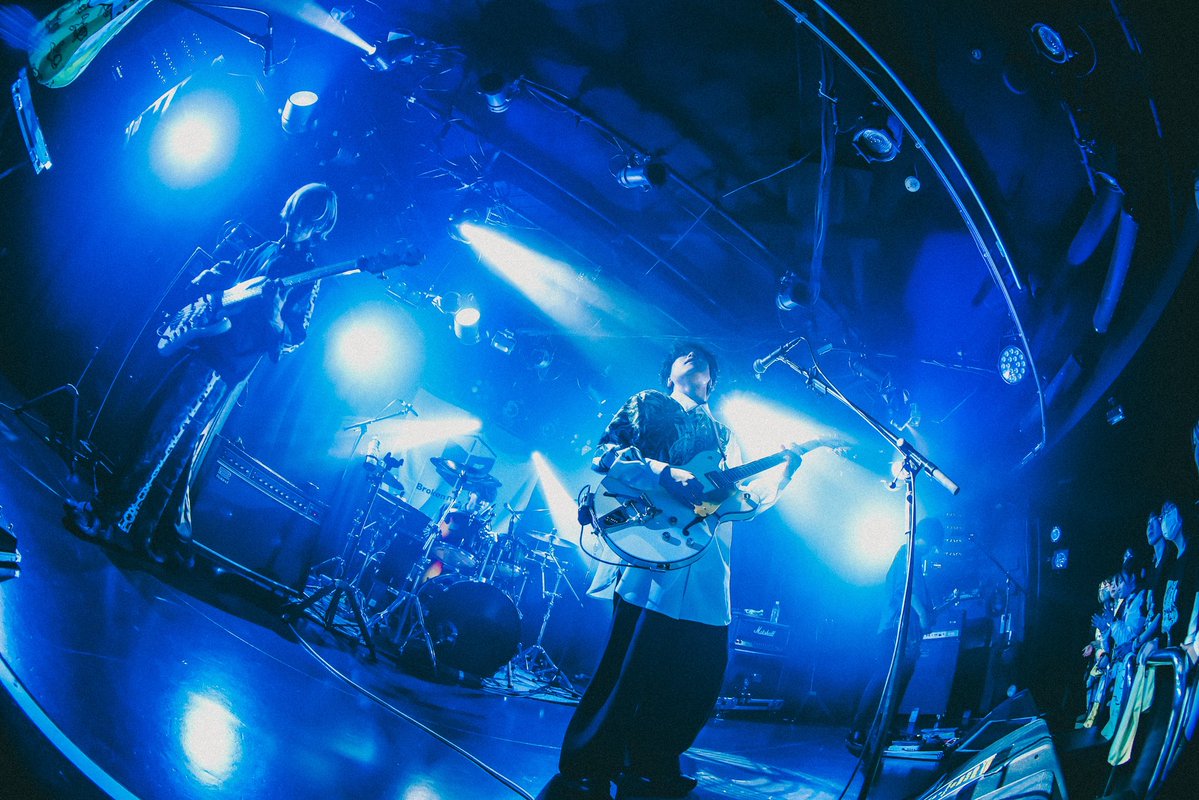 Broken my toybox tweet media