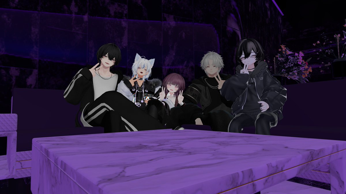 ゆーらす tweet media