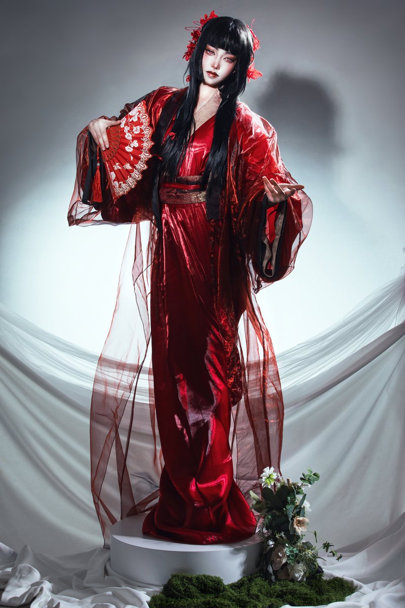 마녀의 화원 tweet media