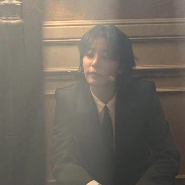 sereneseorin's tweet photo. Suits look better on women https://t.co/S3mXPVuUaI