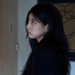 suz_ive's tweet photo. 배수지 얼굴.. ✨ https://t.co/nKcqxVhWeP