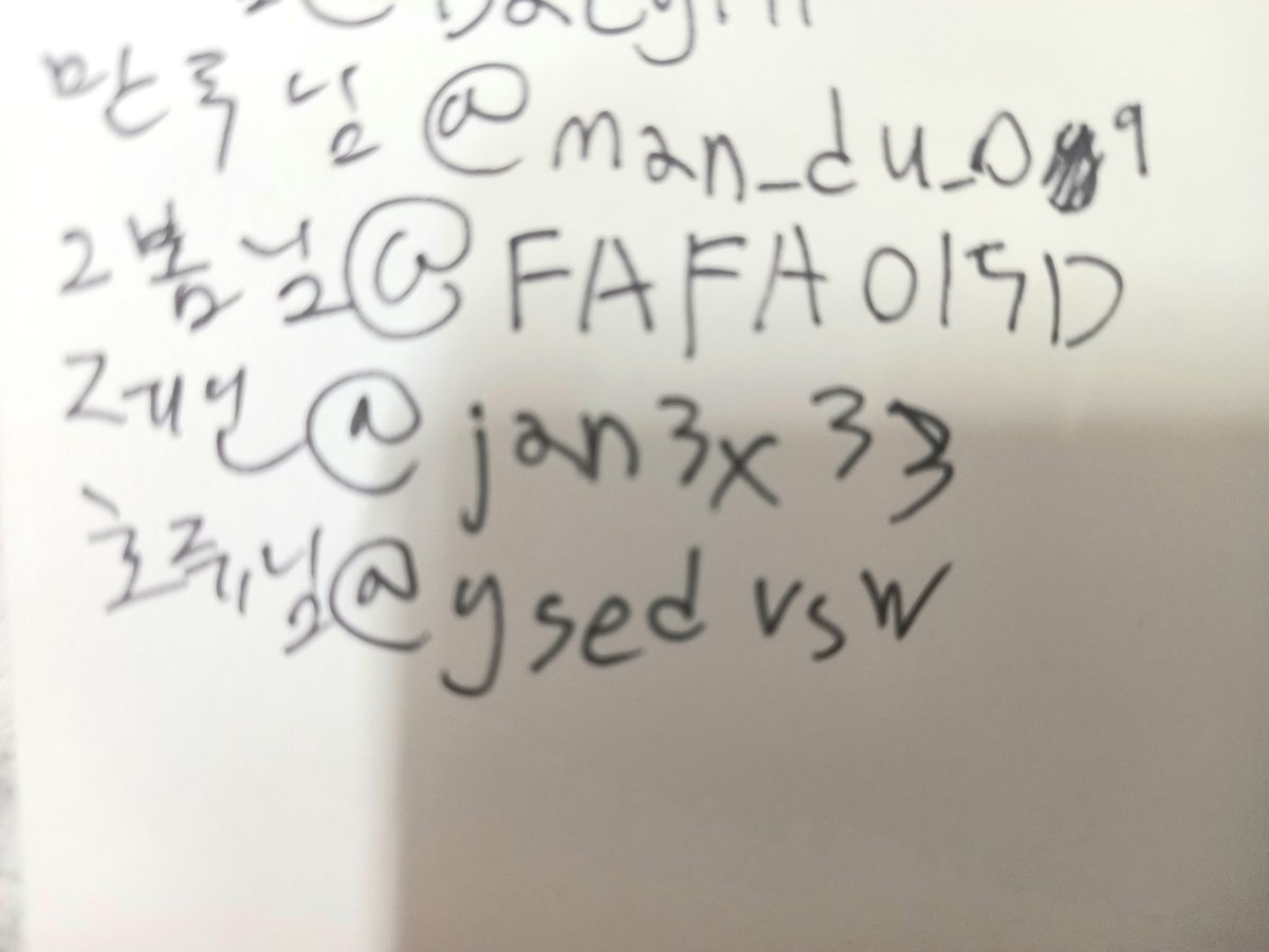 나비날개 tweet media