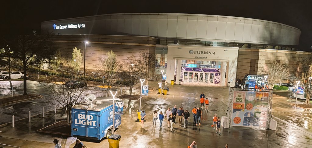 Vancie17 tweet media