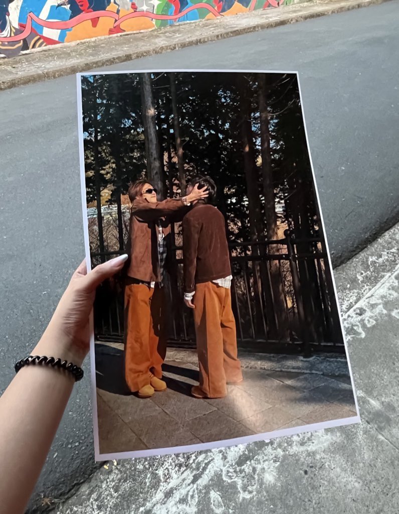 min 𝜗𝜚 ⋆˙⟡ ᵗᵐᵏ tweet media