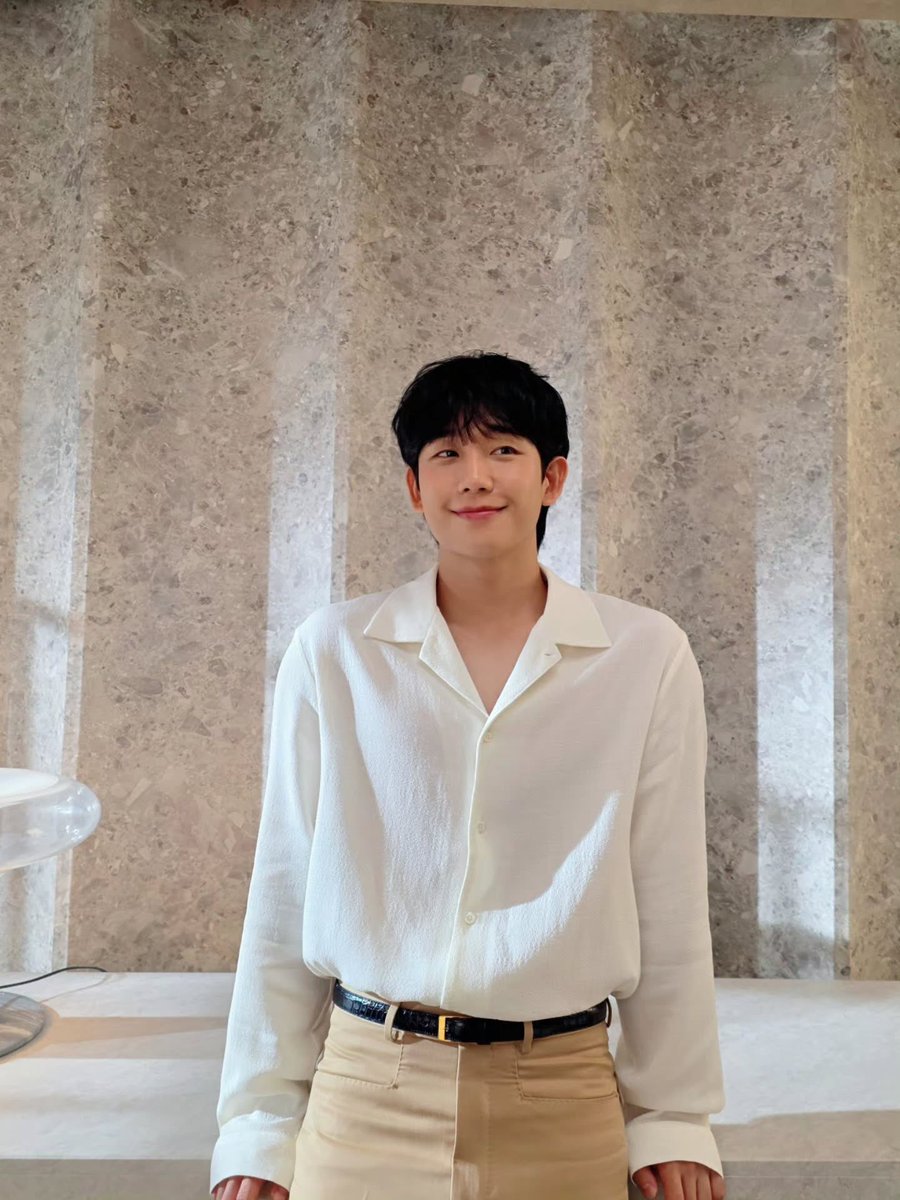 国際子犬の日🐶
可愛い
@team_junghaein
#JungHaeIn