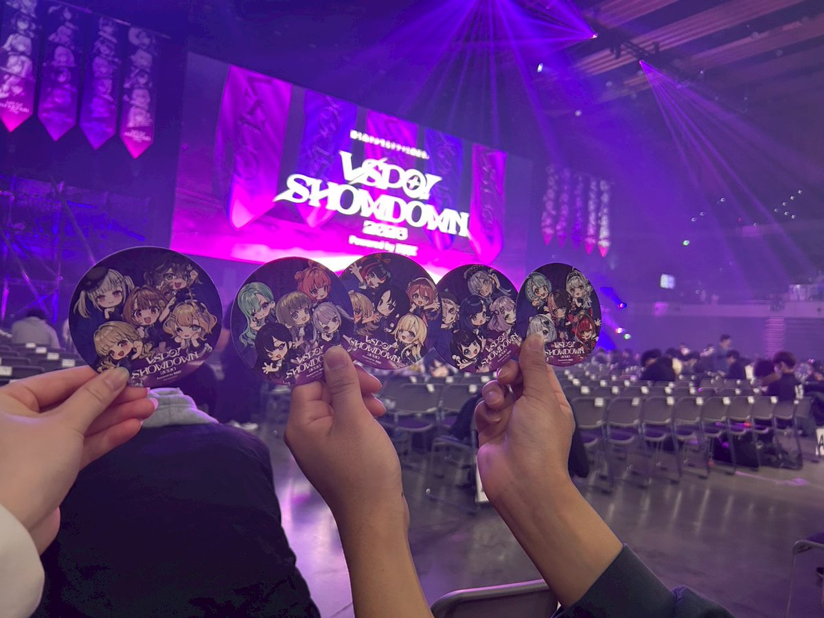 hirottizero's tweet photo. 24ちゃいになりました！
歳だけとって中身はまだガキだけどこれからも楽しんでいきたい！
まじで過去一で最高の誕生日だった！最高に楽しかったぶいすぽShowdown！また来年も行けたらいいな(  ¯꒳​¯ ) https://t.co/gaFiZYY7Q0