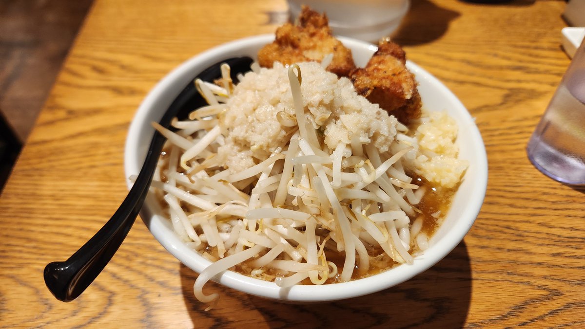 ちょこ tweet media